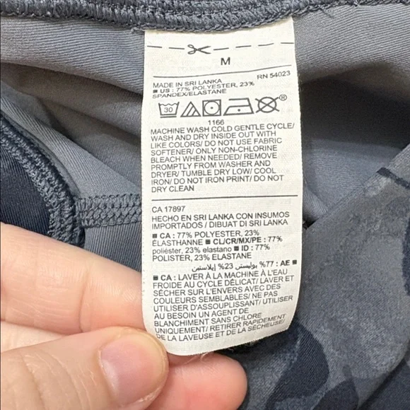 Old Navy Like New Active Powersoft Extra High-Rise Leggings Cropped Size M - Picture 12 of 12